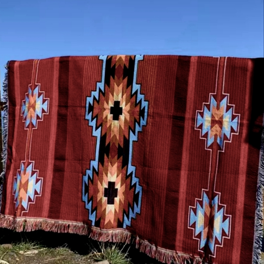 Adventure Blanket - Picture 1 of 13